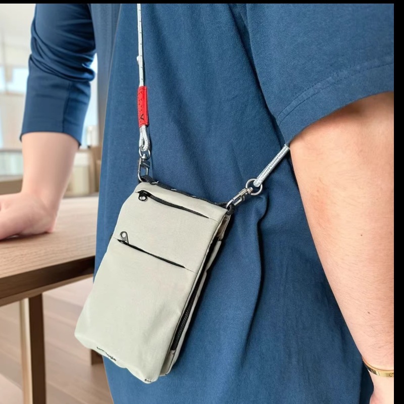 Men Accessories For Travel - メンズスリムフィットクロスボディフォンバッグ、折りたたみ式ウエストパック、旅行や日常使いに最適